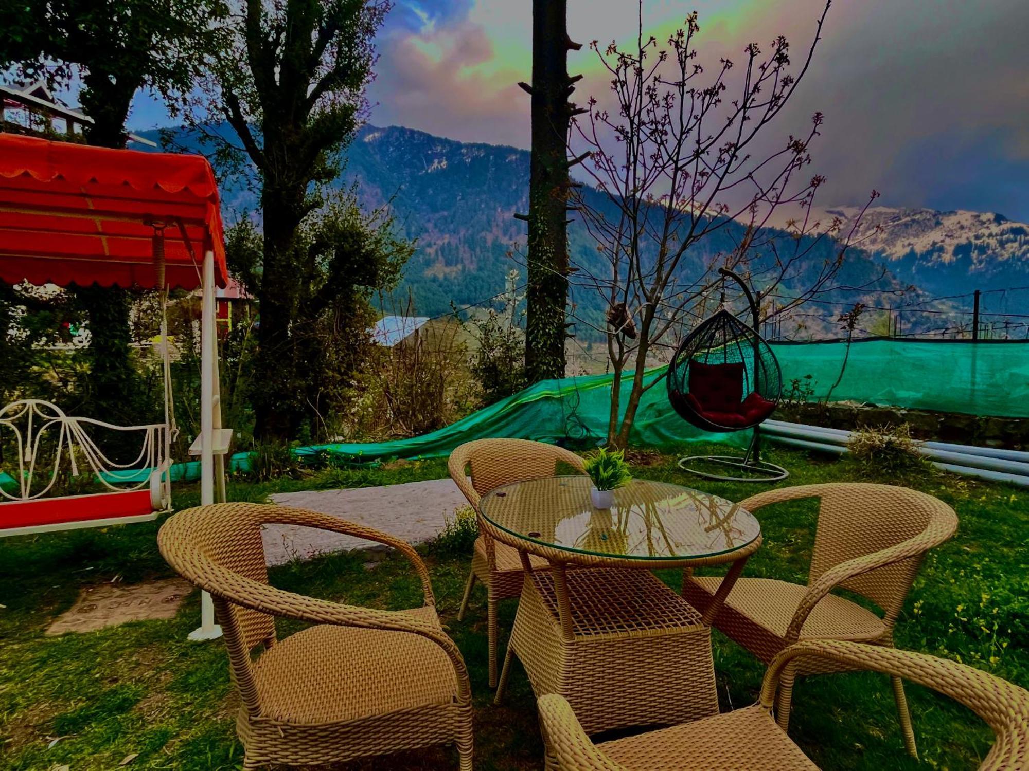 The Manu Emerald # Farmhouse # Top Selling Cottage In Manali # Peaceful Heritage Cozy Stay # Lawn With Bonfire # Most Awarded Экстерьер фото