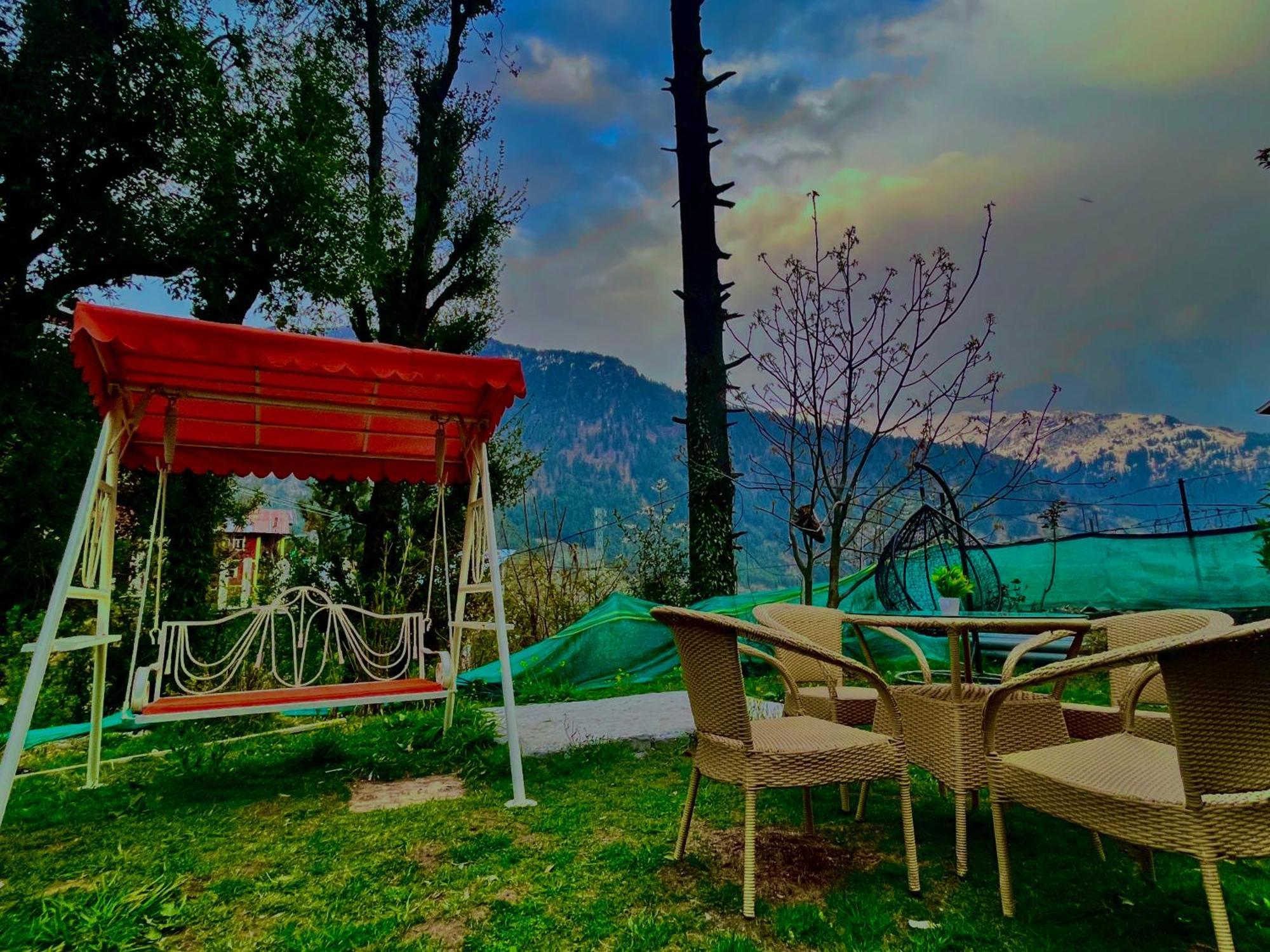 The Manu Emerald # Farmhouse # Top Selling Cottage In Manali # Peaceful Heritage Cozy Stay # Lawn With Bonfire # Most Awarded Экстерьер фото