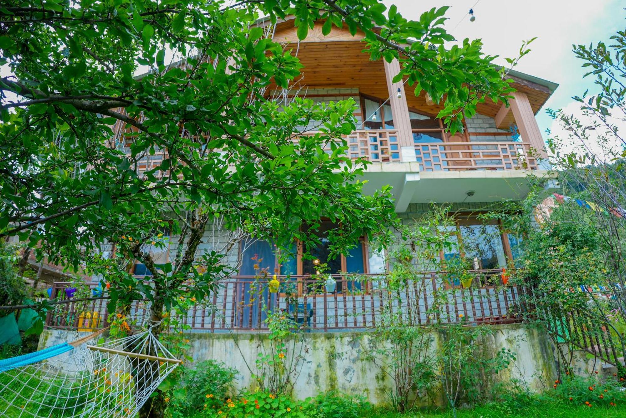 The Manu Emerald # Farmhouse # Top Selling Cottage In Manali # Peaceful Heritage Cozy Stay # Lawn With Bonfire # Most Awarded Экстерьер фото
