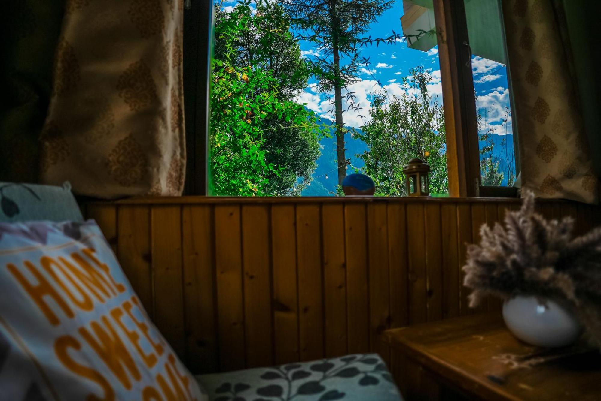 The Manu Emerald # Farmhouse # Top Selling Cottage In Manali # Peaceful Heritage Cozy Stay # Lawn With Bonfire # Most Awarded Экстерьер фото