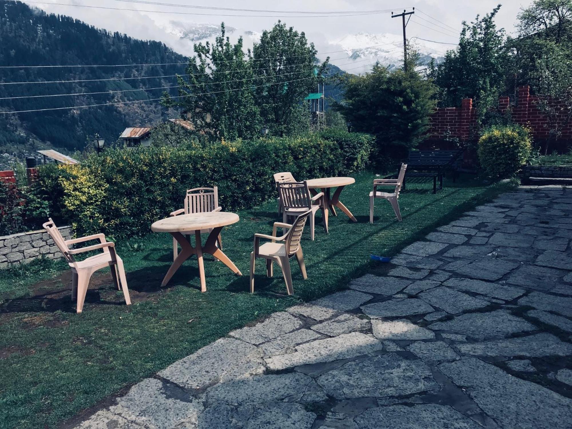 The Manu Emerald # Farmhouse # Top Selling Cottage In Manali # Peaceful Heritage Cozy Stay # Lawn With Bonfire # Most Awarded Экстерьер фото